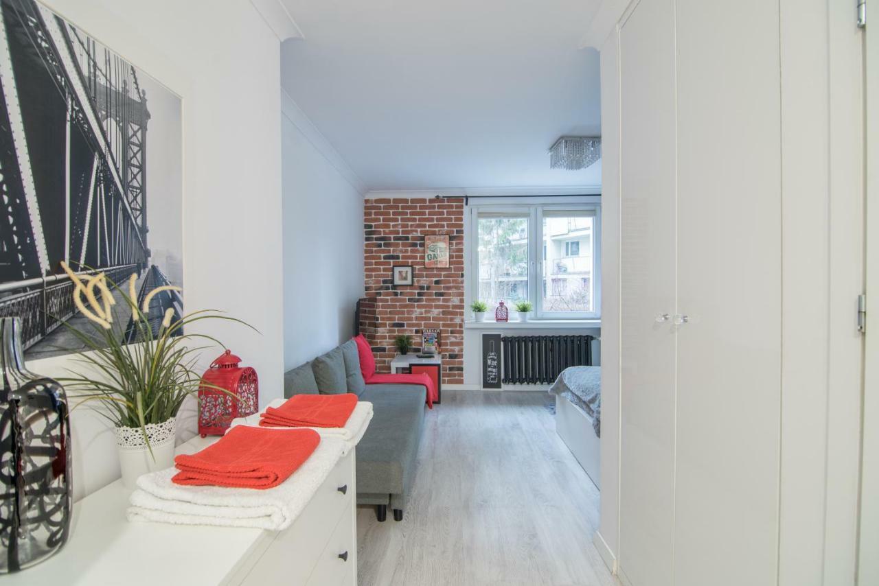 The White Apartment Warsawa Bagian luar foto